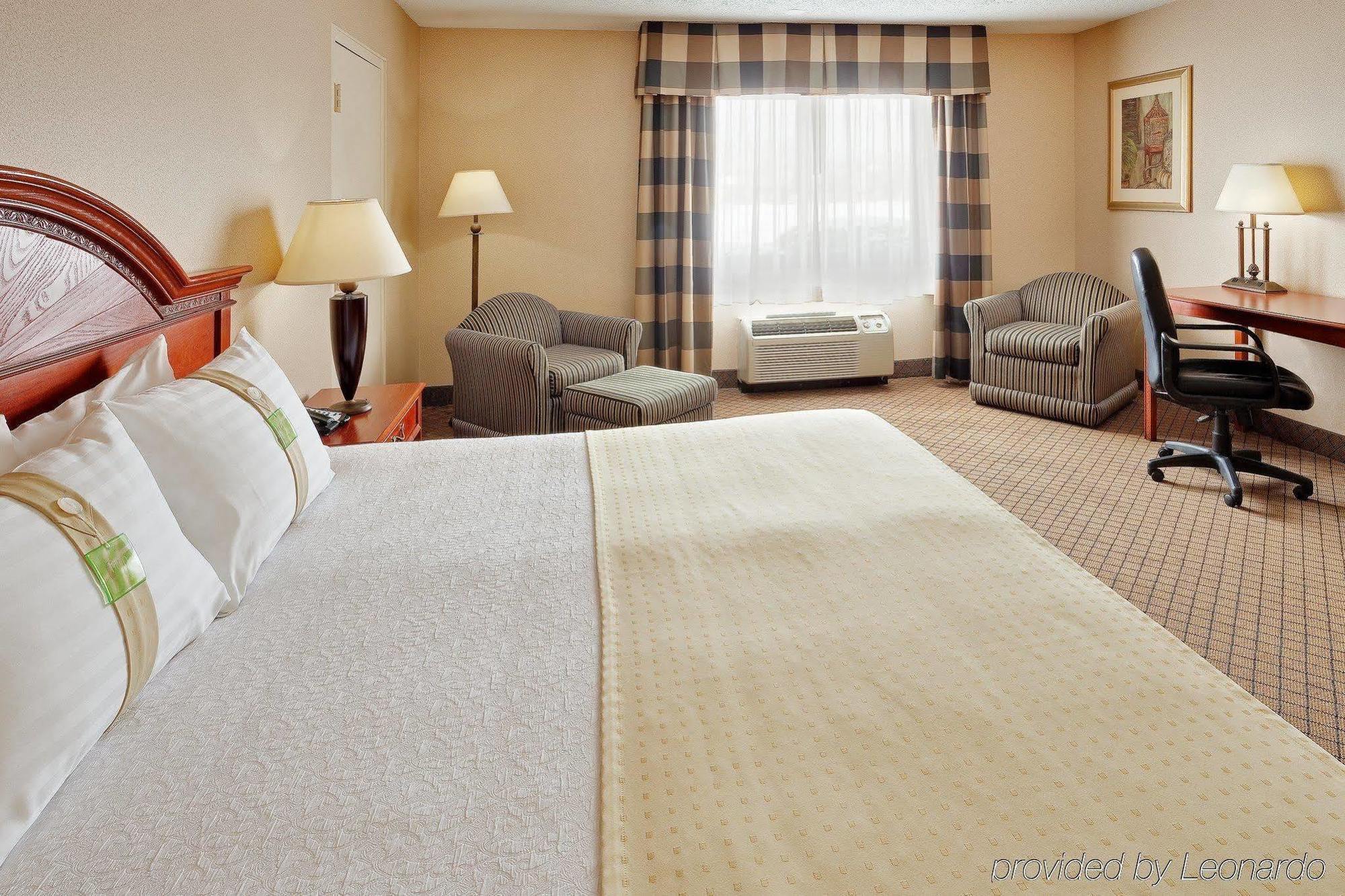 The Lux Hotel & Conference Center, Ascend Hotel Collection วอเตอร์ลู ภายนอก รูปภาพ